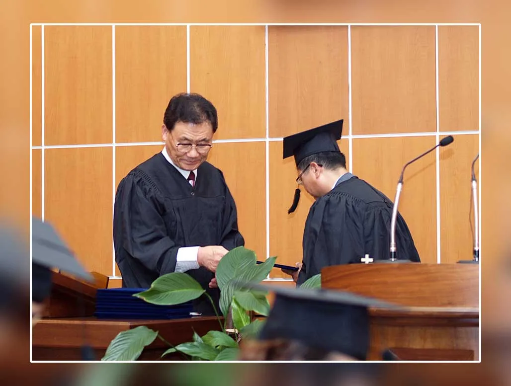 벧엘성서 대학 제7기졸헙식 사진 6